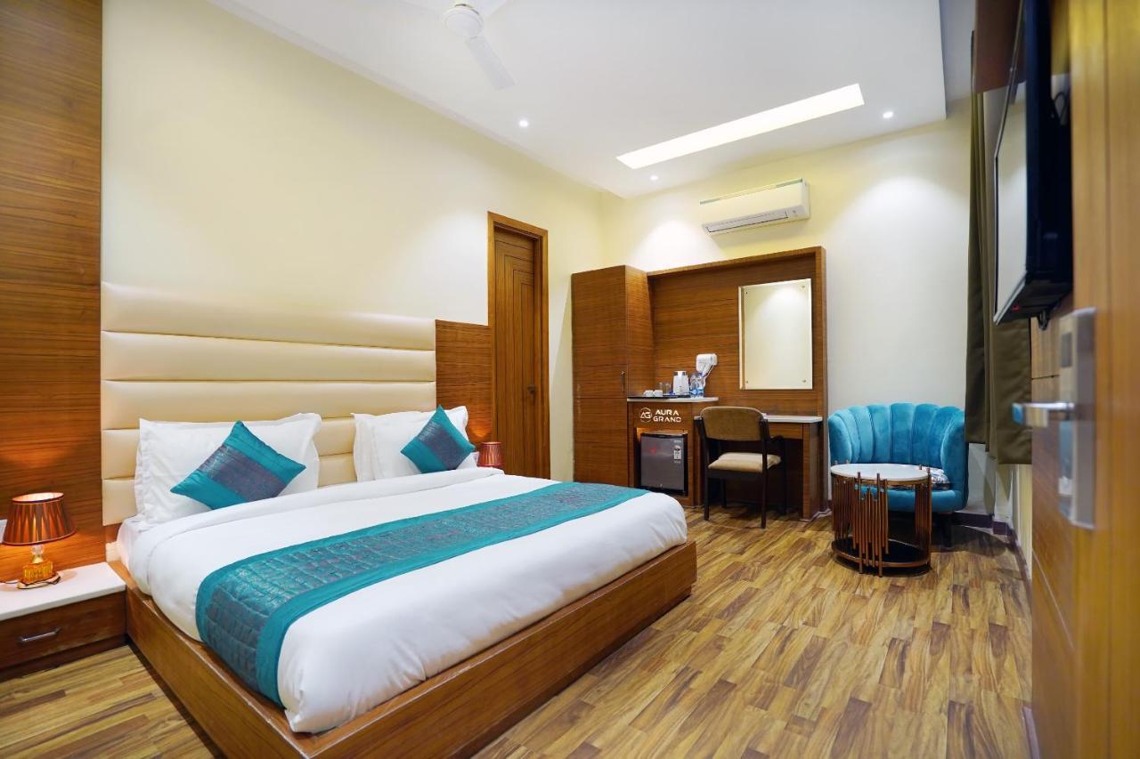 Hotel Aura Grand By Levelup Hotels Amritsar Eksteriør billede