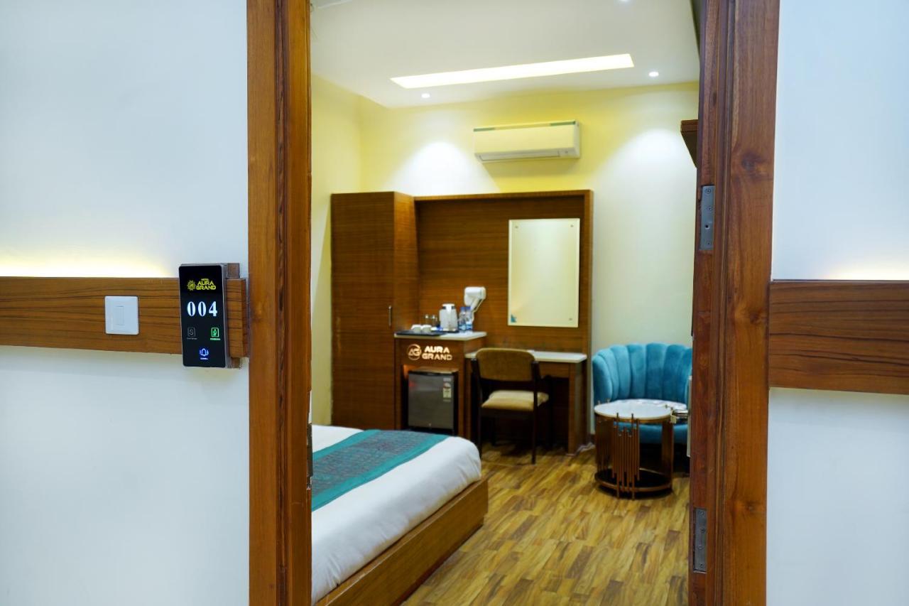 Hotel Aura Grand By Levelup Hotels Amritsar Eksteriør billede