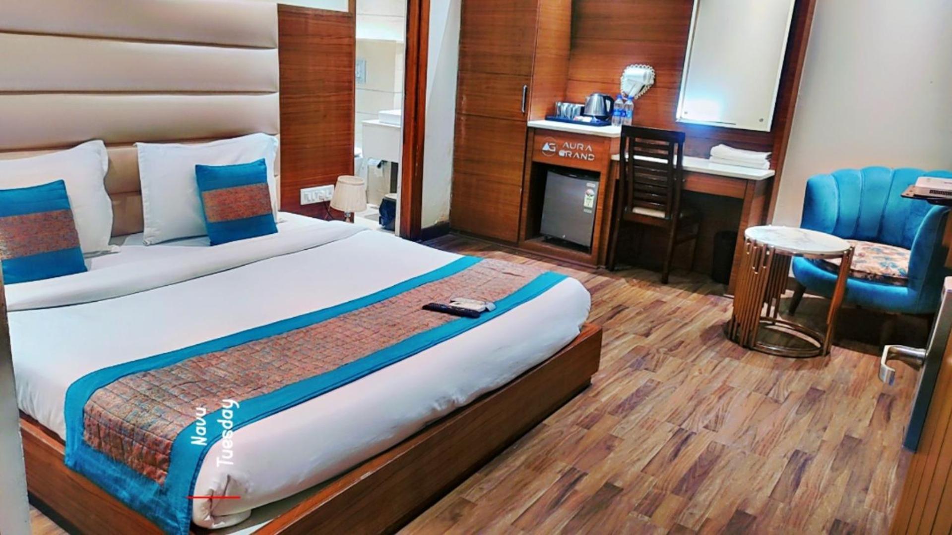 Hotel Aura Grand By Levelup Hotels Amritsar Eksteriør billede